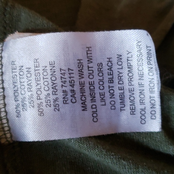 CABELA'S Logo Green T-shirt. Men's. XXL - Picture 3 of 4